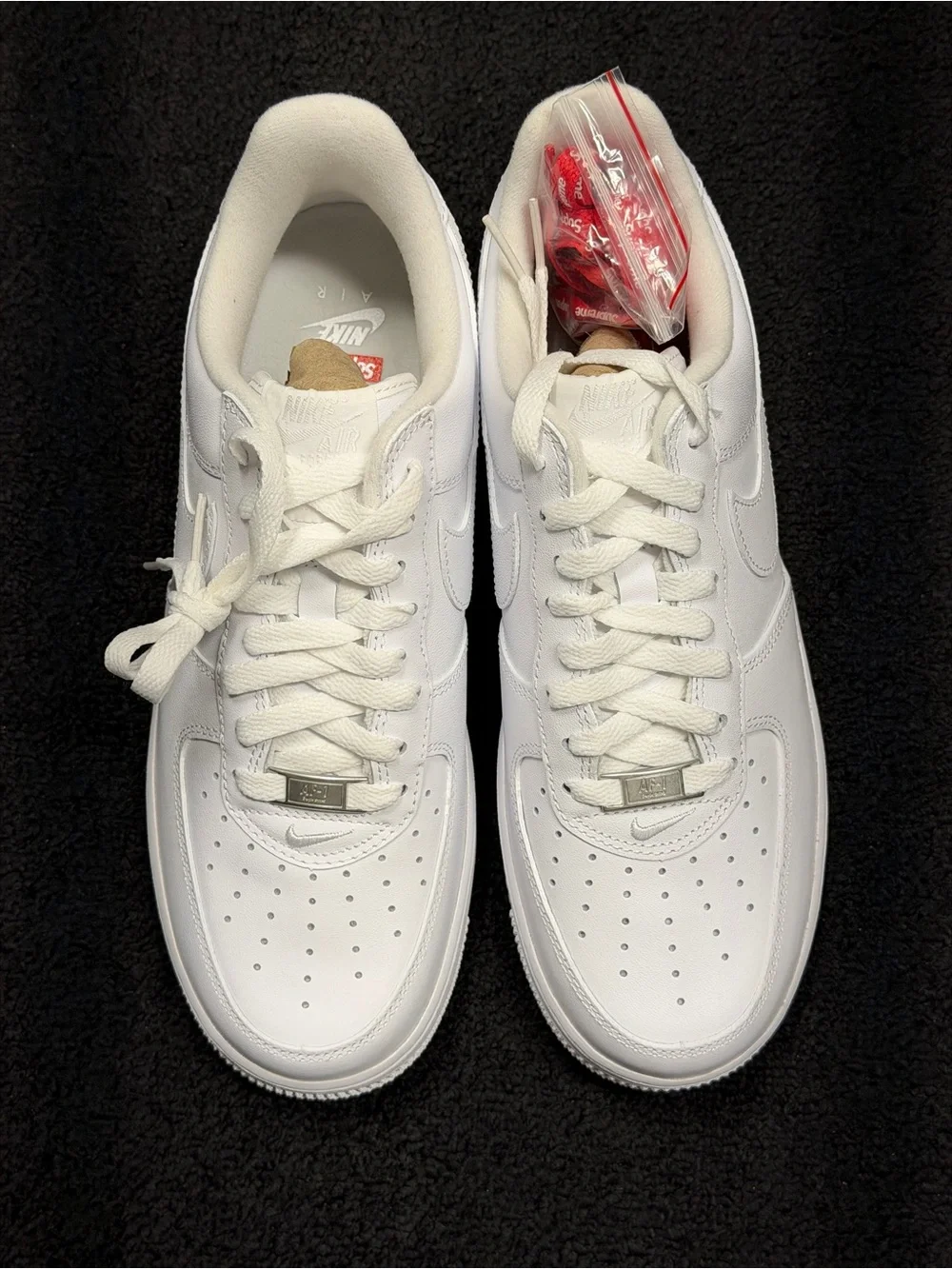 Nike 100% authentic